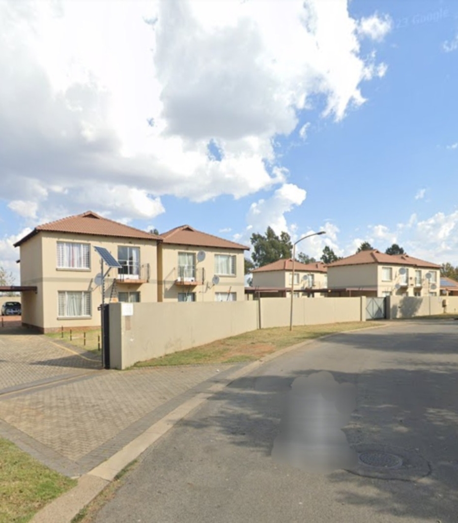 2 Bedroom Property for Sale in Vaalpark Free State